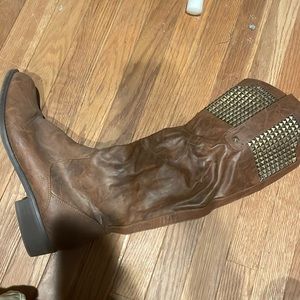 Candies boots size 10